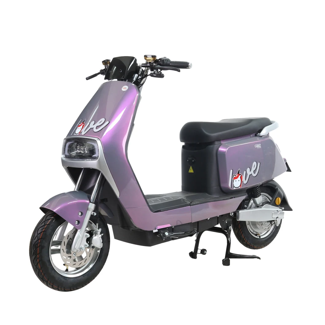 High-Quality Spacious Substantial 2000W Max Speed 50km/H and Max Range 85km Vespa Two Sets of 70V35ah Low-Carbon Electric Motorcycle Control System LED Light